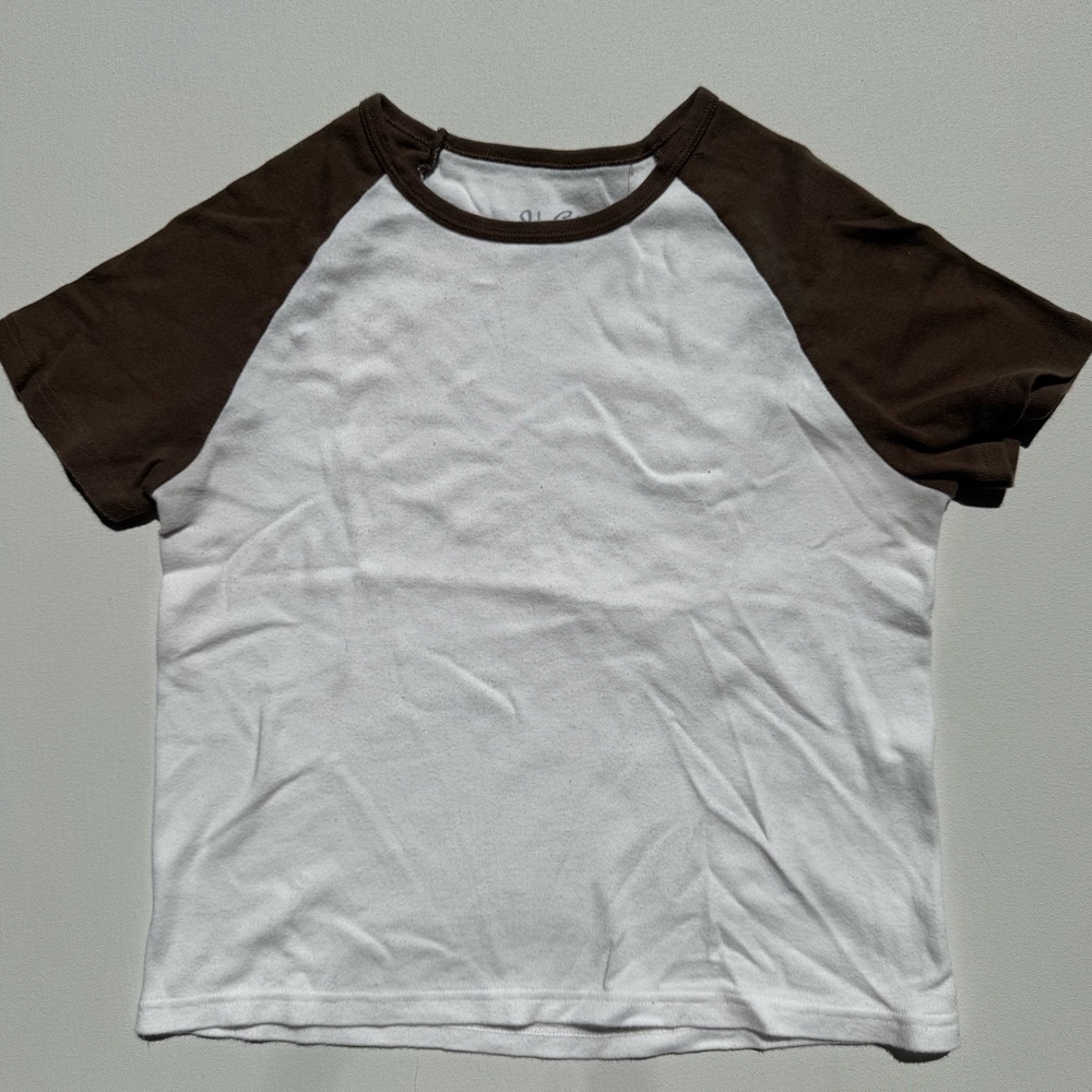 Brandy Melville - White and Brown Tee